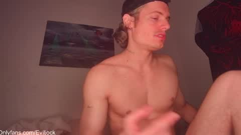 bebe  dust online show from April 5, 2026, 3:47 am