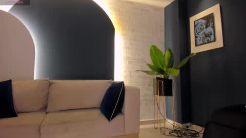 Snapshot of beccabaxter chatting on February 9, 2025, 1:22 am Am Becca online show from February 9, 2025, 1:22 am