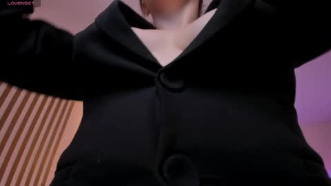 Snapshot of beccabaxter chatting on September 26, 2025, 8:57 pm Am Becca online show from September 26, 2025, 8:57 pm