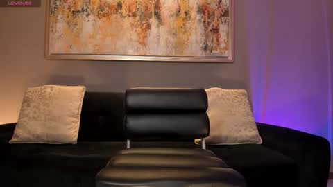 Snapshot of beccabaxter chatting on October 3, 2025, 6:38 pm Am Becca online show from October 3, 2025, 6:38 pm