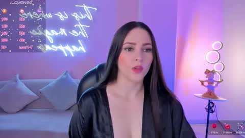 Snapshot of beccabaxter chatting on November 1, 2025, 8:11 pm Am Becca online show from November 1, 2025, 8:11 pm