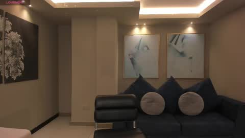 Snapshot of beccabaxter chatting on November 24, 2025, 8:30 pm Am Becca online show from November 24, 2025, 8:30 pm