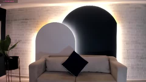 Am Becca online show from July 8, 2026, 11:58 am