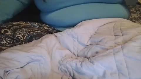 beccabee37 online show from February 11, 2026, 11:04 am