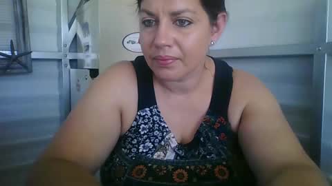 beccabee37 online show from March 11, 2026, 2:56 pm