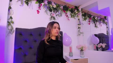 beccamilanni online show from January 25, 2025, 12:26 pm