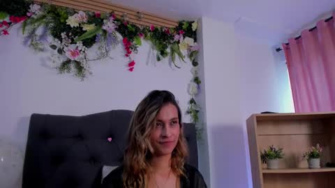 beccamilanni online show from February 28, 2025, 7:46 pm