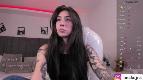 Marzhie online show from December 12, 2024, 5:04 pm