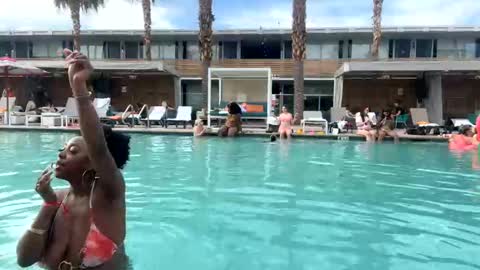 Beck the tongue online show from April 22, 2026, 12:46 am