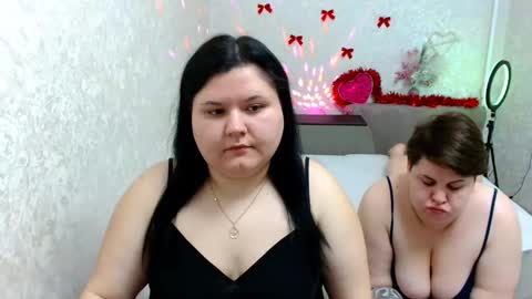 BeckyAndEllen online show from January 14, 2025, 1:06 pm