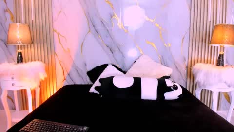 B E C K Y online show from October 17, 2025, 12:52 pm