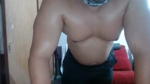 Criss2fer online show from March 4, 2025, 11:43 pm