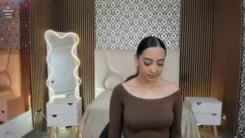 BELLA online show from October 27, 2025, 1:48 pm