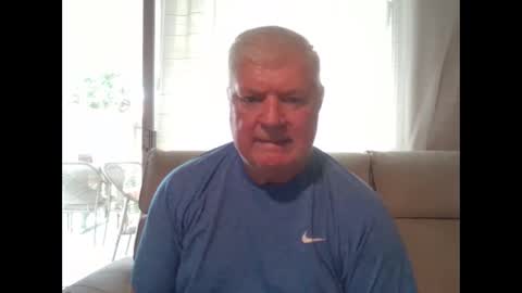 Just Me Nothing More or Less online show from October 3, 2025, 6:16 pm