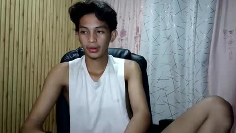 Snapshot of bejjs_08 chatting on April 8, 2026, 2:50 pm brandonjames online show from April 8, 2026, 2:50 pm