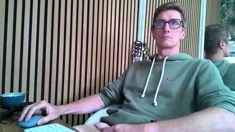 SexFriendFrance online show from September 19, 2025, 11:00 am