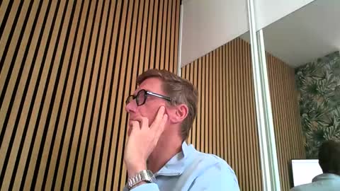 SexFriendFrance online show from September 29, 2025, 9:36 am