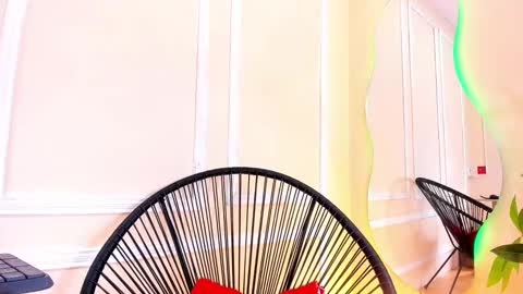 belinda online show from February 8, 2025, 7:49 pm