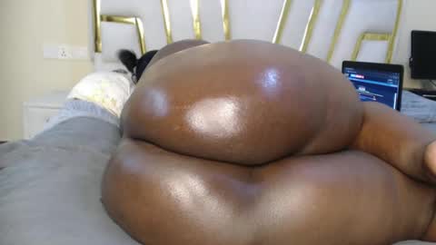 belindakeysha online show from February 28, 2025, 12:32 am