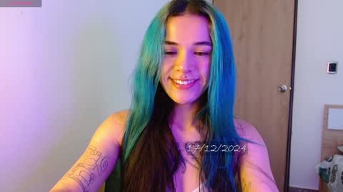   online show from December 17, 2024, 12:11 pm