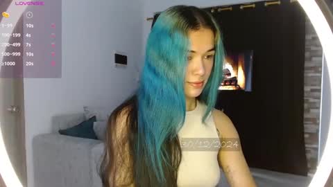   online show from December 30, 2024, 3:35 pm