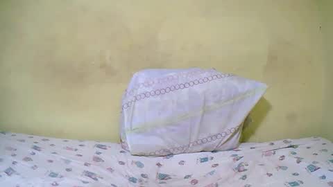 bella193999 online show from December 8, 2024, 1:36 pm