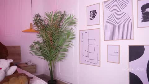 Snapshot of bella__donne chatting on April 29, 2026, 12:20 pm online show from April 29, 2026, 12:20 pm