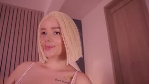 Snapshot of bella_adams_ chatting on July 18, 2026, 10:24 pm isabella online show from July 18, 2026, 10:24 pm