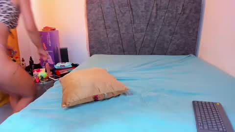 Bella and Andrew special couple online show from April 16, 2026, 9:37 pm