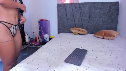 Snapshot of bella_bleak chatting on July 21, 2026, 12:40 pm Bella and Andrew special couple online show from July 21, 2026, 12:40 pm