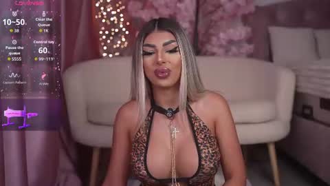 Emma  Bella online show from July 3, 2026, 9:54 pm