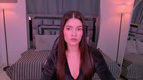 Bella  online show from July 19, 2026, 11:30 pm