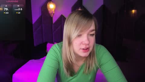 Snapshot of bella_cosmos chatting on March 11, 2025, 5:16 am Bella online show from March 11, 2025, 5:16 am