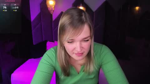 Snapshot of bella_cosmos chatting on March 11, 2025, 8:20 am Bella online show from March 11, 2025, 8:20 am