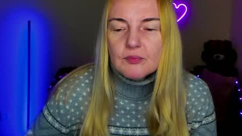 Bella online show from April 21, 2026, 11:27 am