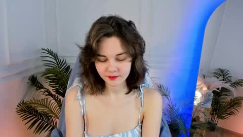 Snapshot of bella_hot_chilly chatting on March 9, 2026, 7:34 am Bella online show from March 9, 2026, 7:34 am