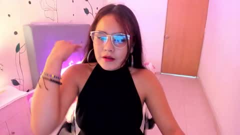 bella_jadee online show from March 4, 2026, 2:50 am