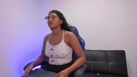 Isa online show from December 18, 2025, 7:47 am