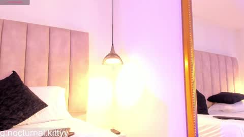 Bella online show from April 23, 2026, 8:13 am