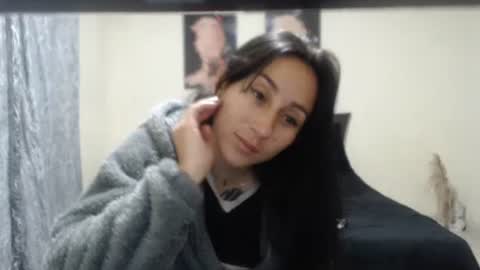 Snapshot of bella_luna34 chatting on April 7, 2026, 2:56 am bella_luna34 online show from April 7, 2026, 2:56 am