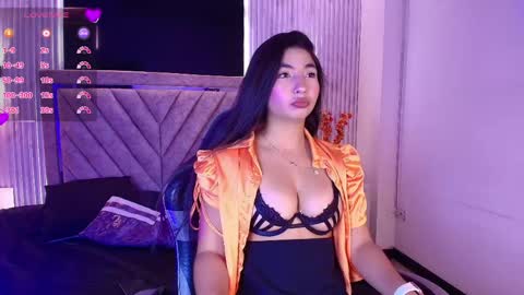Snapshot of bella_martini_ chatting on May 14, 2026, 1:07 pm bella_martini_ online show from May 14, 2026, 1:07 pm