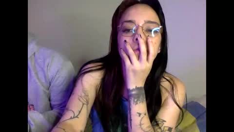 bella_mc online show from April 19, 2026, 10:56 pm