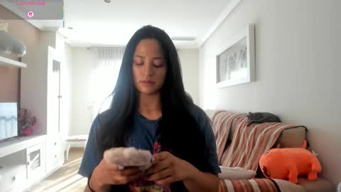 bella_pocahontas3 online show from November 17, 2025, 11:27 am