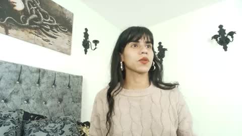 Bella online show from March 11, 2026, 1:44 am