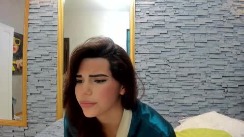 Snapshot of bella_posh chatting on March 9, 2025, 10:08 am bella_posh online show from March 9, 2025, 10:08 am