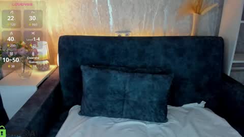 Snapshot of bella_ramsi chatting on June 9, 2026, 12:33 am Linda Bella online show from June 9, 2026, 12:33 am
