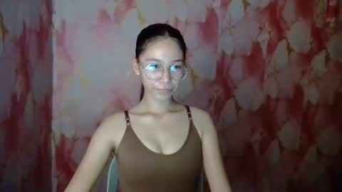 bella online show from April 23, 2026, 1:02 pm