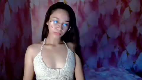 Snapshot of bella_saero chatting on June 10, 2026, 9:30 am bella online show from June 10, 2026, 9:30 am