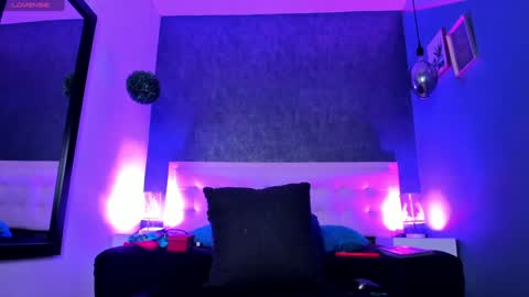     online show from January 27, 2025, 5:48 pm