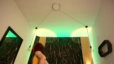     online show from April 10, 2026, 8:02 pm